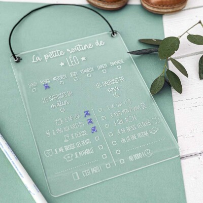 Cadre "Routine" personnalisé acrylique gravé 15x20 cm - Léo