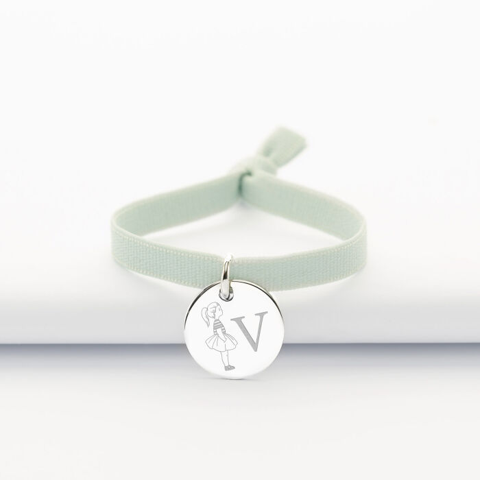 Coffret de bracelets enfant personnalisés initiale cordons élastiques interchangeables médaille gravée argent 15 mm - HappyBulle x Marie Savart - fille marinière