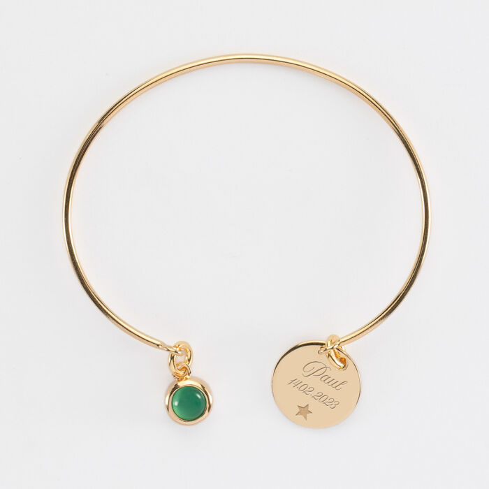 Bracelet personnalisé jonc plaqué or ouvert médaille gravée 15 mm et breloque pierre naturelle 8 mm - texte + picto