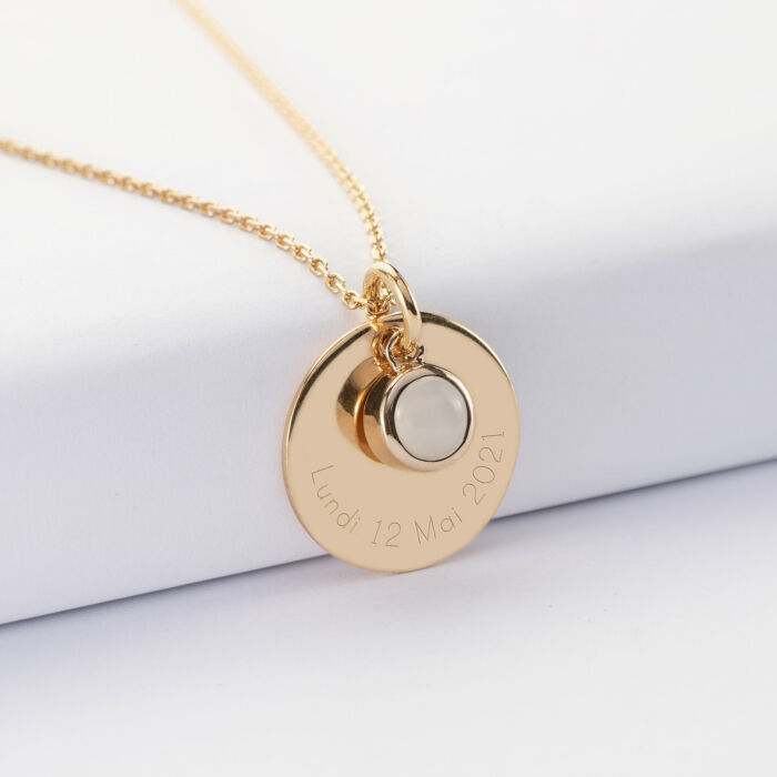 Pendentif réversible personnalisé médaille gravée plaqué or 19 mm et breloque pierre naturelle 8 mm - texte date
