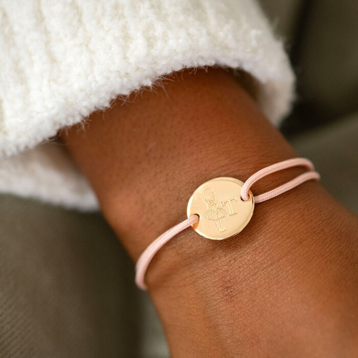 Bracelet enfant personnalisé illustration médaille gravée plaqué or 2 trous 15 mm - HappyBulle x Marie Savart - T