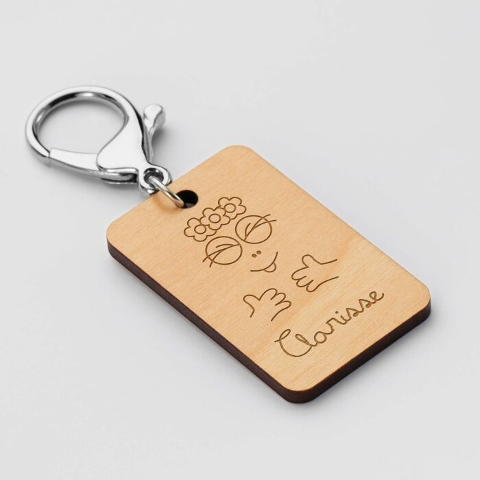 Porte clé personnalisé gravé bois médaille rectangle 55x35 mm - HappyBulle x Barbapapa - Clarisse