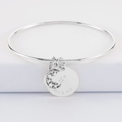 Bracelet personnalisé jonc argent médaille gravée 19 mm et breloque lune scintillante 11 mm - HappyBulle x Capucine - 2 étoiles