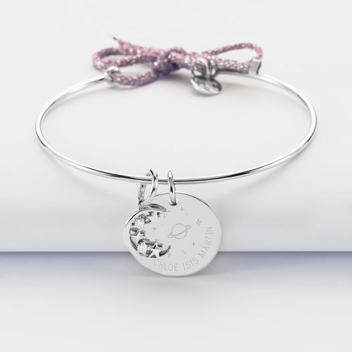 Bracelet personnalisé jonc argent cordon pailleté médaille gravée 19 mm et breloque lune scintillante 11 mm - HappyBulle x Capucine - galaxie