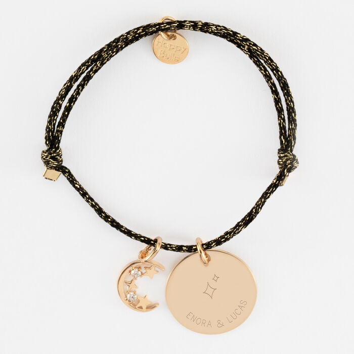 Bracelet personnalisé cordon pailleté médaille gravée plaqué or 19 mm et breloque lune scintillante 11 mm - HappyBulle x Capucine - 2 étoiles