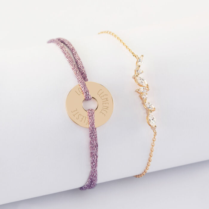 Duo bracelets personnalisés chaine barrette scintillante et cordon pailleté médaille gravée plaqué or cible 16 mm - 3 prénoms