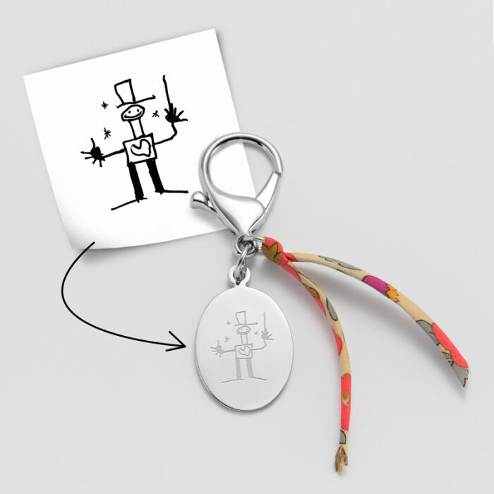 Bijou de sac personnalisé médaille gravée acier ovale 25x33 mm et noeud Liberty - tutoriel