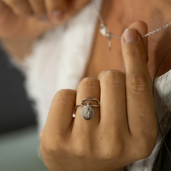Bague ovale ouverte argent personnalisée médaille gravée 15 mm - initiale
