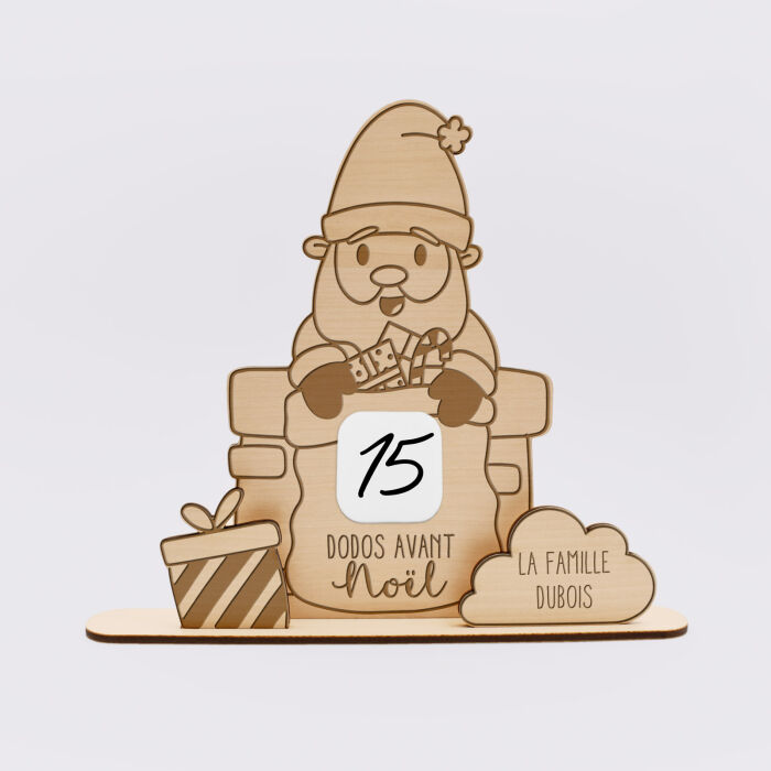 Calendrier de l'avent personnalisé compte à rebours Père Noël bois gravé - famille
