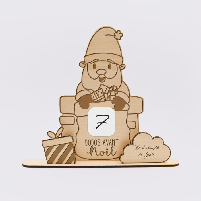 Calendrier de l'avent personnalisé compte à rebours Père Noël bois gravé - texte
