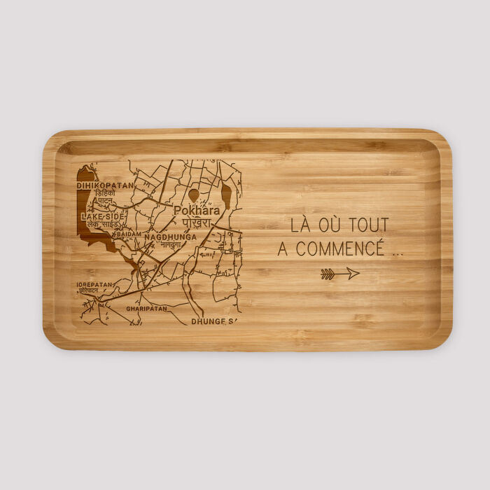 Plateau "Géo map" personnalisé bois gravé 35x20 cm - Là où tout a commencé