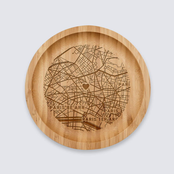 Plateau rond "Géo map" personnalisé bois gravé 20x20 cm - Paris 8eme