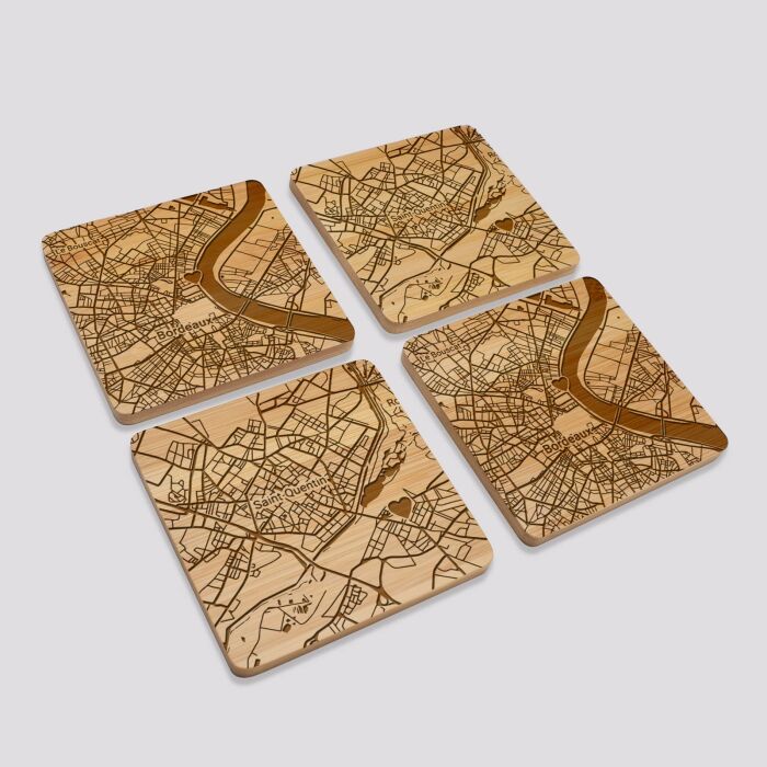 Lot de 4 sous-verres "Géo map" personnalisés gravés bambou 10x10 cm - 4
