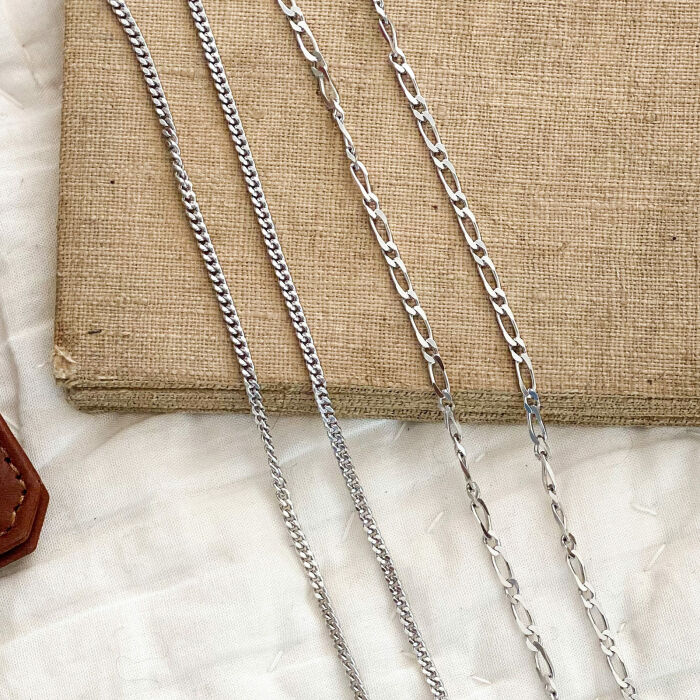 Chaîne maille figaro argent - ambiance duo