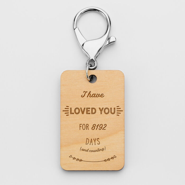 EN - Porte-clés personnalisé gravé bois médaille 50 mm "Je t'aime depuis..." - 8192 days