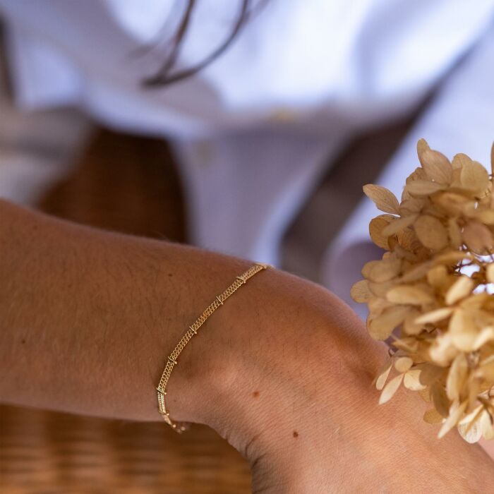 Bracelet chaîne double plaqué or - porté