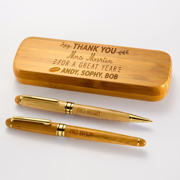 EN - Coffret bambou personnalisé et 2 stylos gravés - Thanks Teacher - Mrs Martin