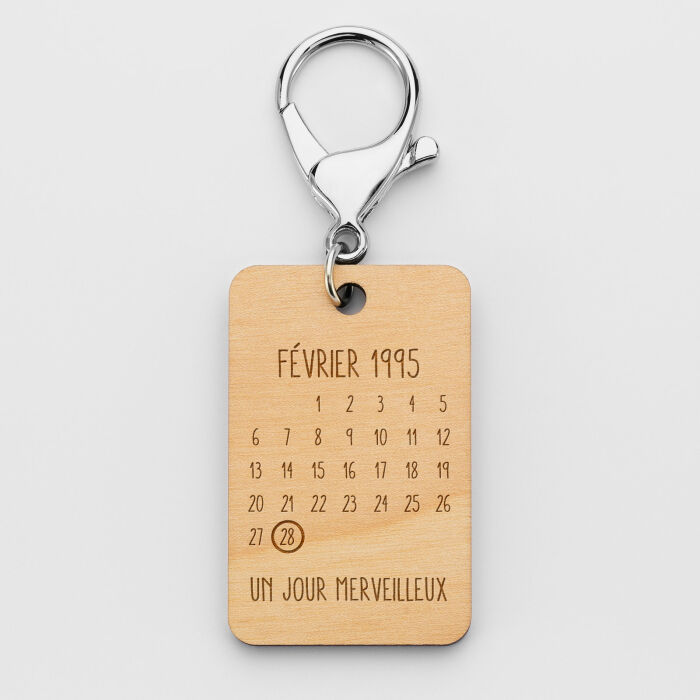Porte-clés personnalisé calendrier médaille gravée bois