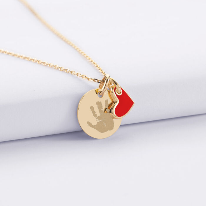 Pendentif enfant personnalisé médaille gravée plaqué or 15 mm et breloque coeur email blanc 10 mm