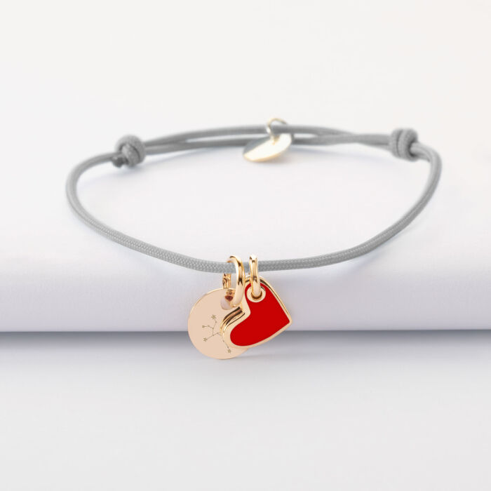 Bracelet personnalisé médaille gravée plaqué or 10 mm et breloque coeur email 10 mm