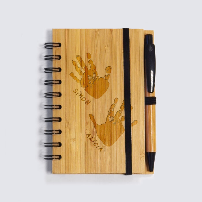 Carnet bambou personnalisé 11,5x15 cm et stylo gravé - empreintes