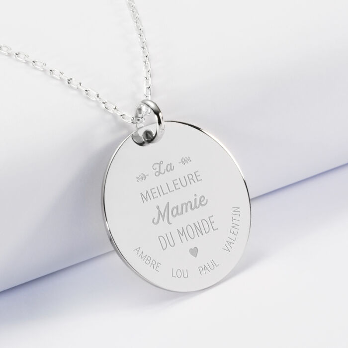 Pendentif personnalisé médaille gravée argent 27 mm "La meilleure Mamie" - prénoms 3