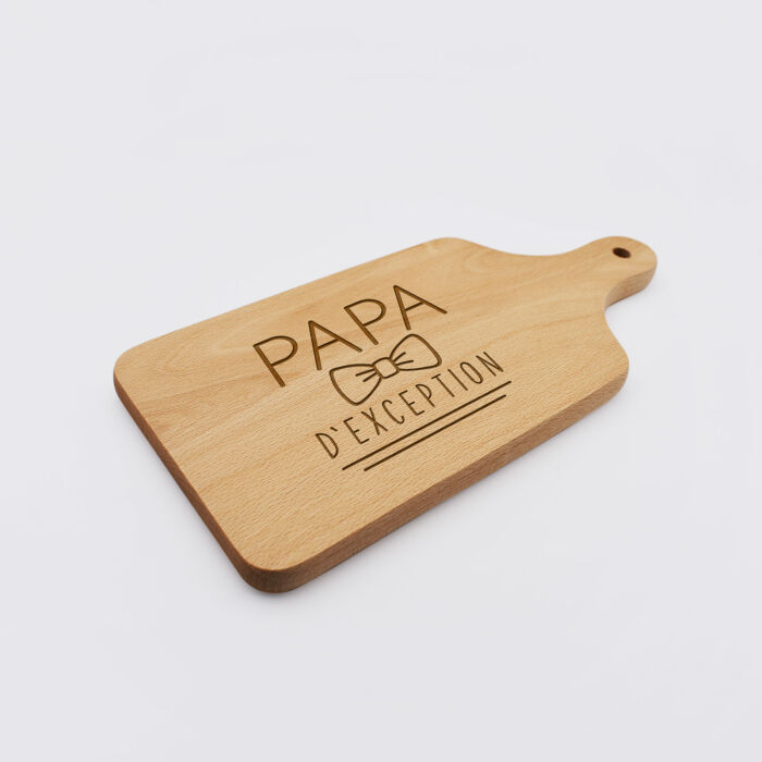 Planche à découper avec poignée personnalisée bois gravé 12x26 cm - illustration papa