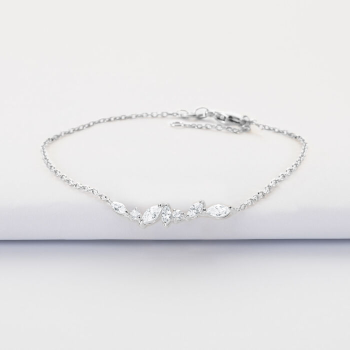 Bracelet chaine barrette scintillante argent - vue de face