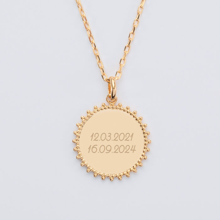 Pendentif personnalisé médaille soleil gravée plaqué or 20 mm - EVJF - Dates