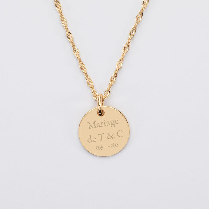 Pendentif Famille des mariés personnalisé médaille gravée plaqué or 15 mm - Texte