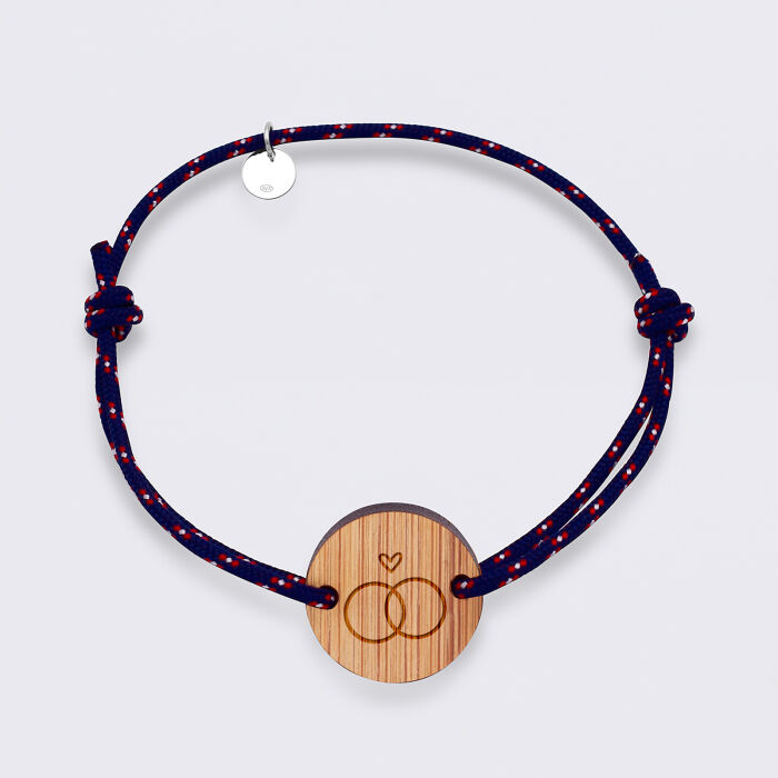 Bracelet Marié personnalisé cordage marin simple médaille gravée bois ronde 2 trous 21 mm - Illustration alliances