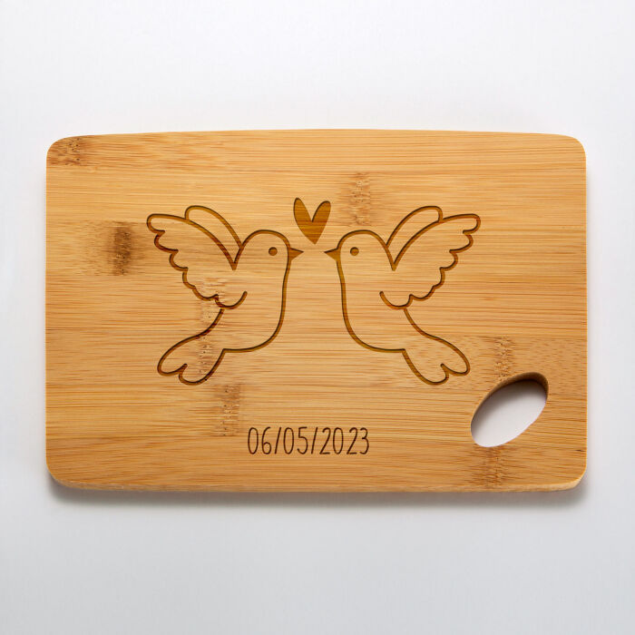 Planche à découper personnalisée bambou gravé 20x15 cm - Marié - Illustration