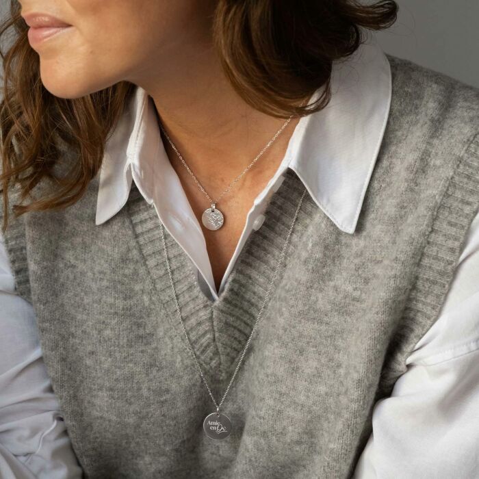 Pendentif Famille des mariés personnalisé médaille gravée argent 19 mm - Amie en or